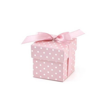 rosa Geschenkbox mit weißen Punkten