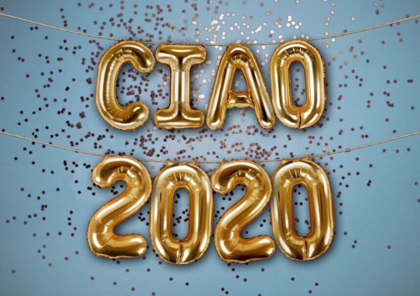 Goldener Schriftzug Ciao 2020 Buchstabenballons