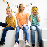 Vorschau: 6 Little Dino Masken