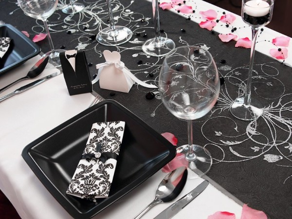 Schwarzer Organza Campanula 9m x 36cm