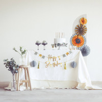 Golden Dawn Buchstabengirlande