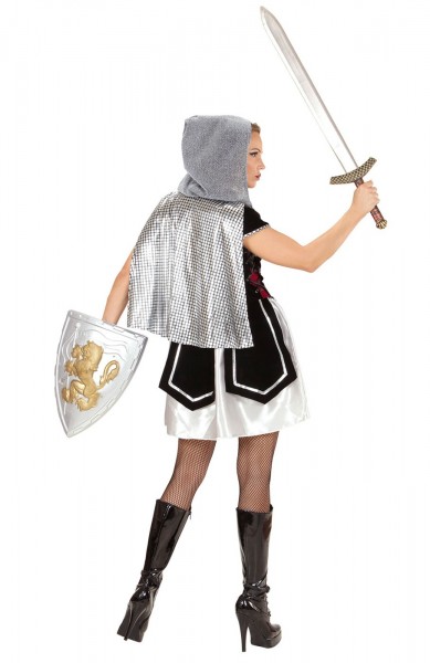 Klara Von Kampfeslust Ritterinkostüm 4