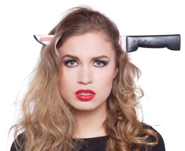 Messer Haarreif mit Kopfschmerz