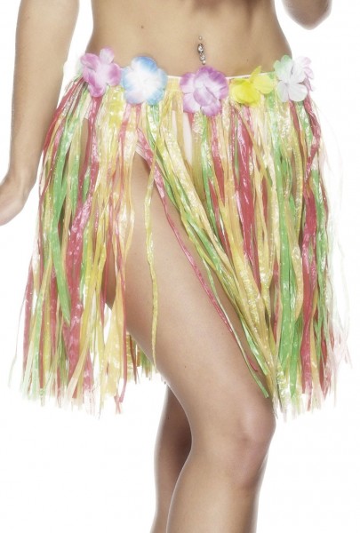 Färgglad hawaiiansk kjol med blommor