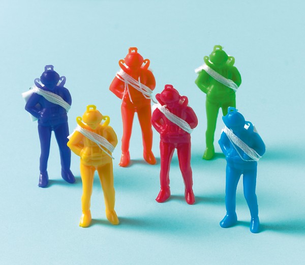 Kindergeburtstag Bunte Fallschirmspringer Figur 12 Stück