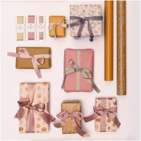 FSC Wildblumen Geschenkpapier