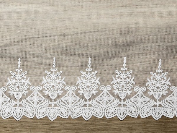 Spitzen Stoff Royal Flower 9m x 45cm