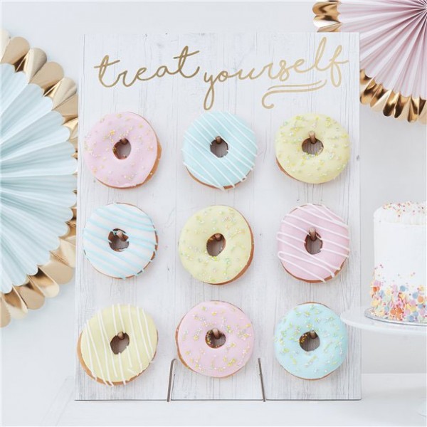 Hooray Donutwand 42 x 32cm 2