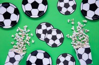 Vorschau: 20 Fußball Servietten Kick it 27cm
