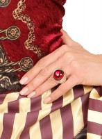 Vorschau: Goldener Ring Mit Rotem Stein