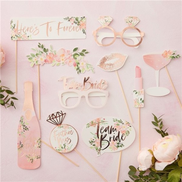 10 Rosy Bride Foto Requisiten