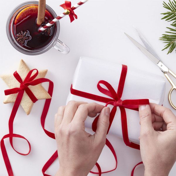 10m Samt Geschenkband rot