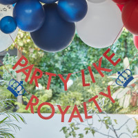 Party like Royalty Girlande 2m