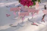 Vorschau: Ballerina Tischkartenhalter Arabesque 8cm
