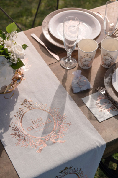 Just Married Tischläufer roségold 3m