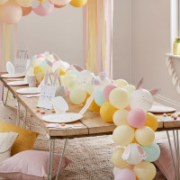 Osterhasen Ballongirlande mit 60 Ballons