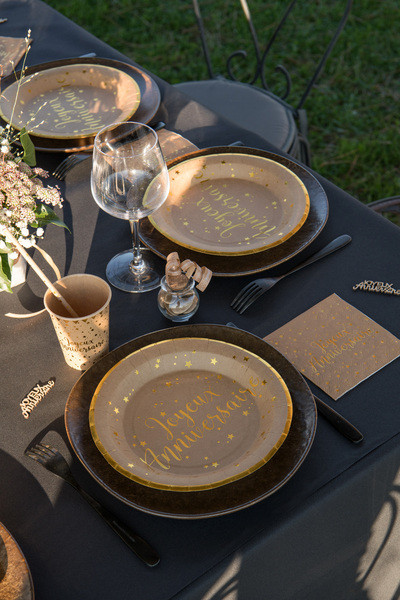 10 Joyeux Anniversaire Pappteller weiß-gold 22,5cm 4