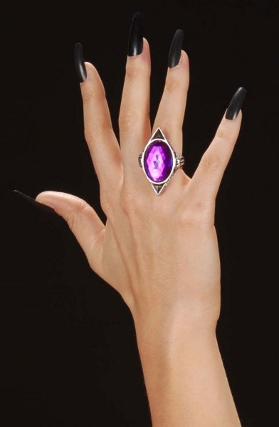 Ring Gothic Mit Lila Stein Raute