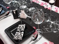 Vorschau: Schwarzer Organza Campanula 9m x 36cm