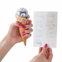 Vorschau: 16 Holografische Disco Night Tattoos