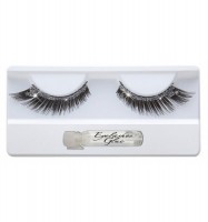 Glitzernde Schwarze Wimpern