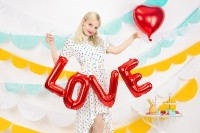Folienballon Love rot 1,4m x 35cm