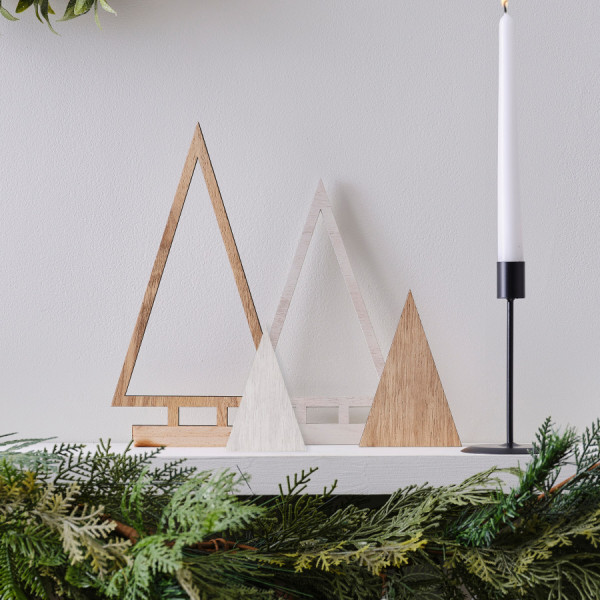 4 Weihnachtsbäume aus Holz